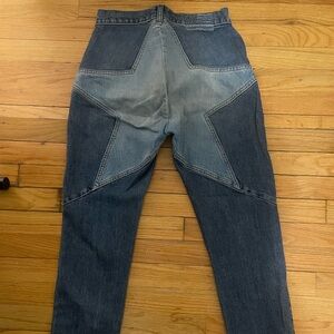 REVICE Two-Tone Star Design Straight Leg Jeans